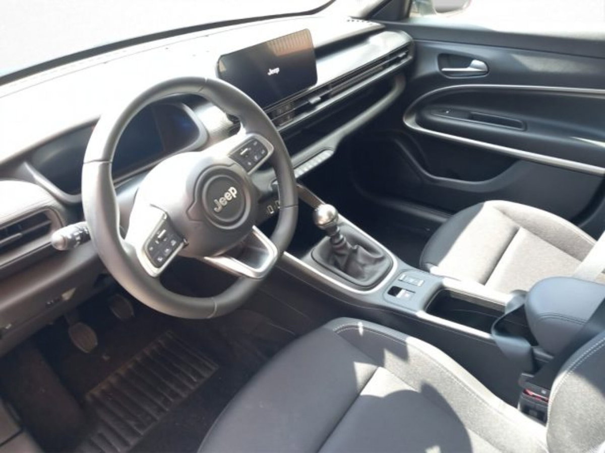 Jeep Avenger 1.2 turbo Altitude fwd 100cv (7)