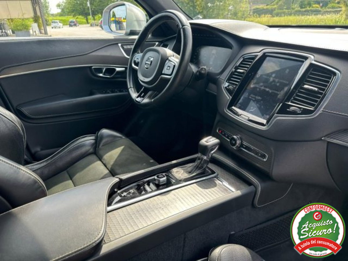 Volvo XC90 D5 AWD Geartronic R-design (16)