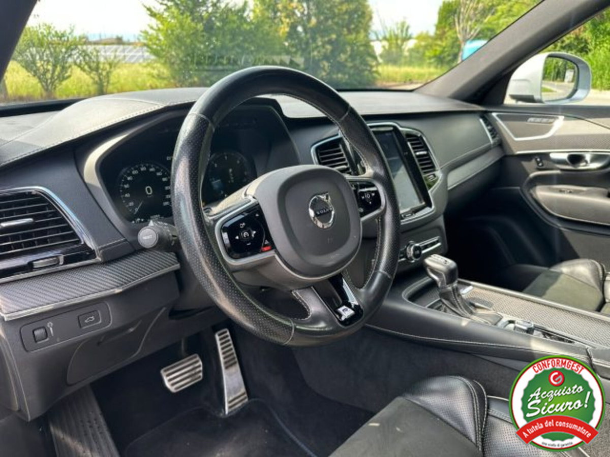 Volvo XC90 D5 AWD Geartronic R-design (7)
