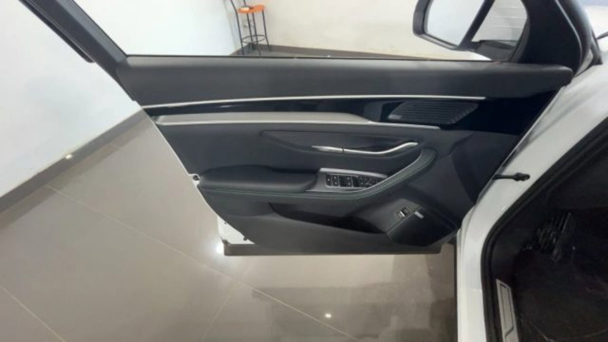 Byd Seal U DM-i 1.5 phev Boost 2wd (18)