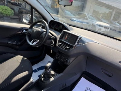 Peugeot 208 82 5 porte Active (8)
