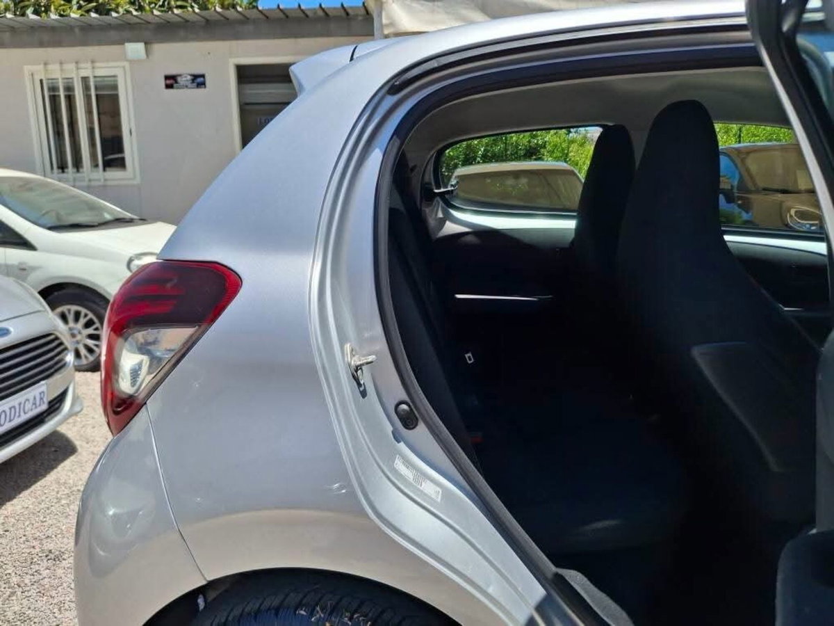 Peugeot 108 82 5 porte Allure (18)