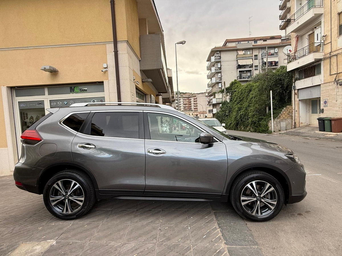 Nissan X-Trail dCi 150 2WD Tekna (16)
