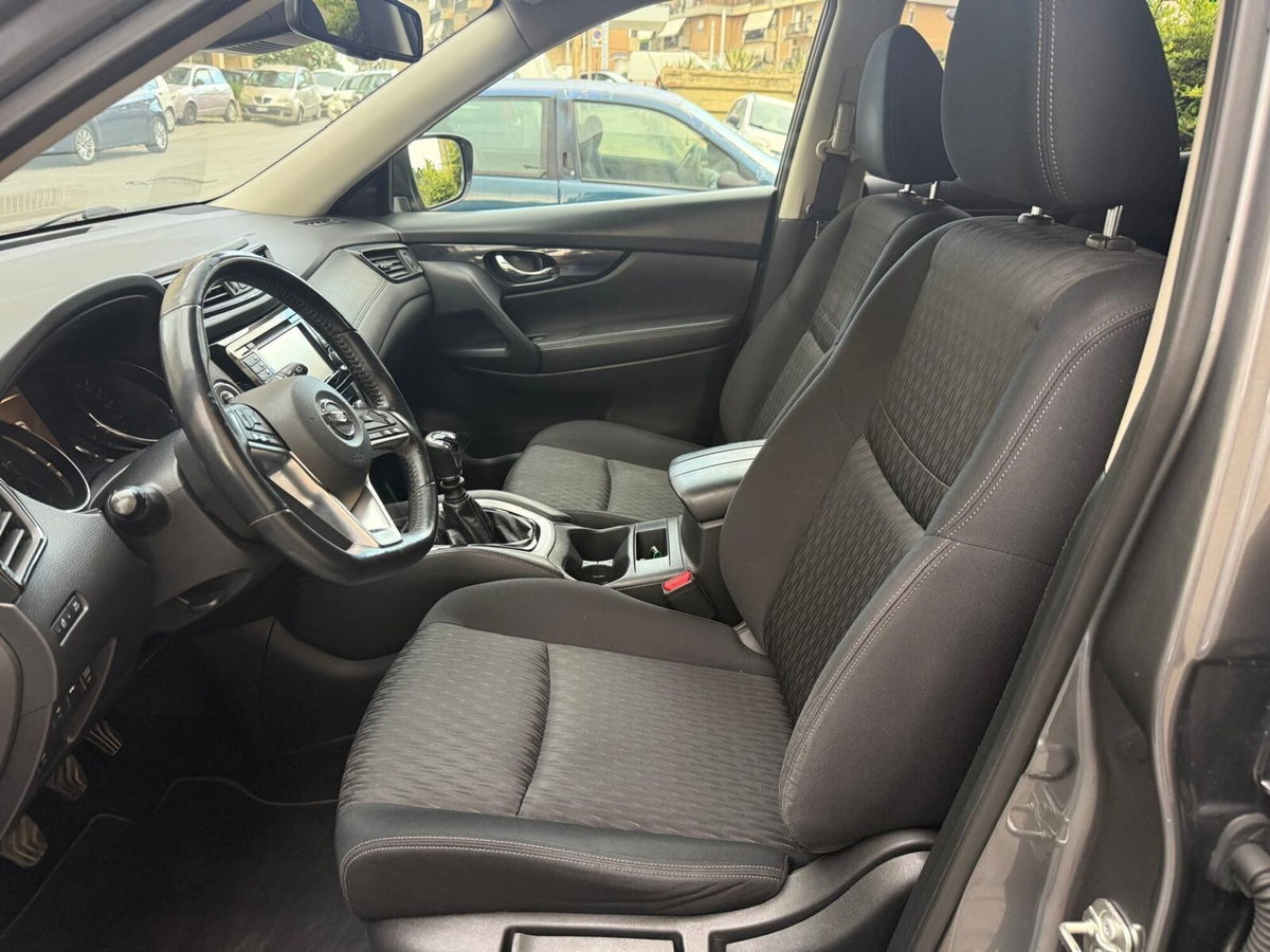 Nissan X-Trail dCi 150 2WD Tekna (4)