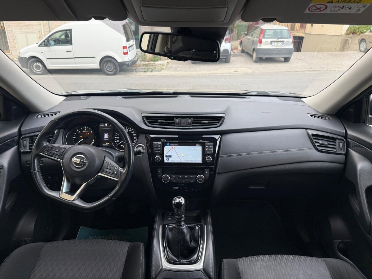 Nissan X-Trail dCi 150 2WD Tekna (5)