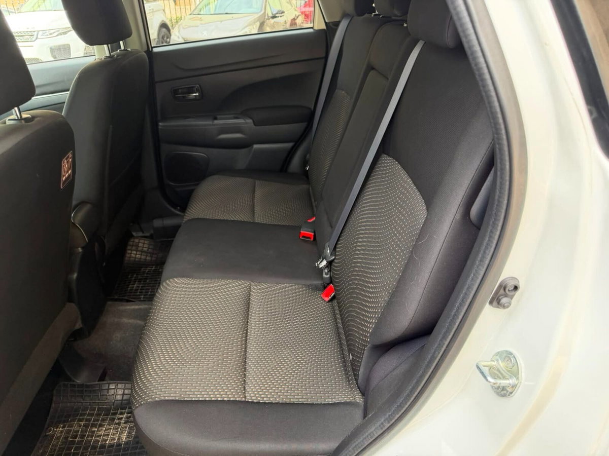 Mitsubishi ASX 1.6 DI-D 114 CV 2WD Intense (6)