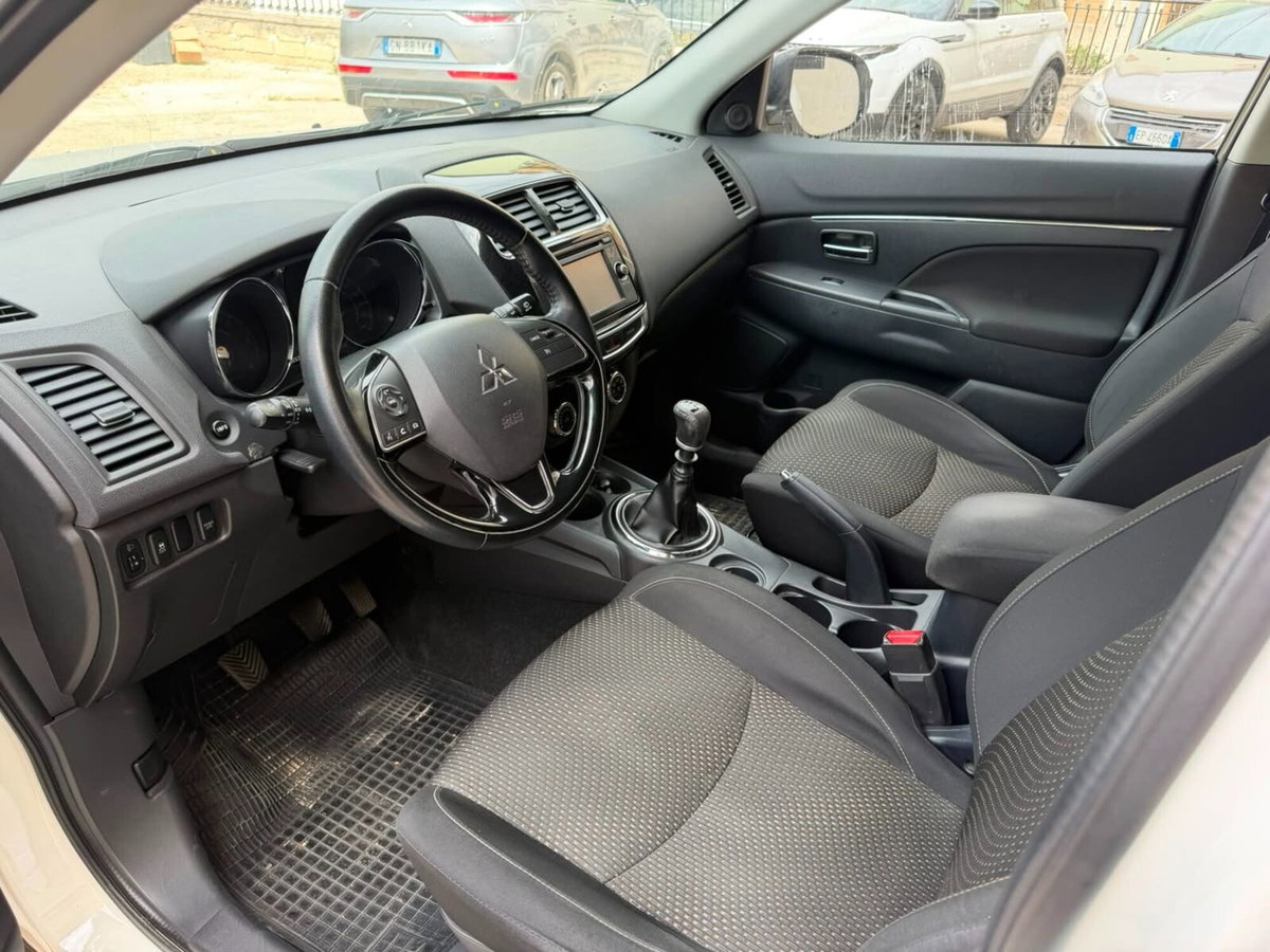 Mitsubishi ASX 1.6 DI-D 114 CV 2WD Intense (7)