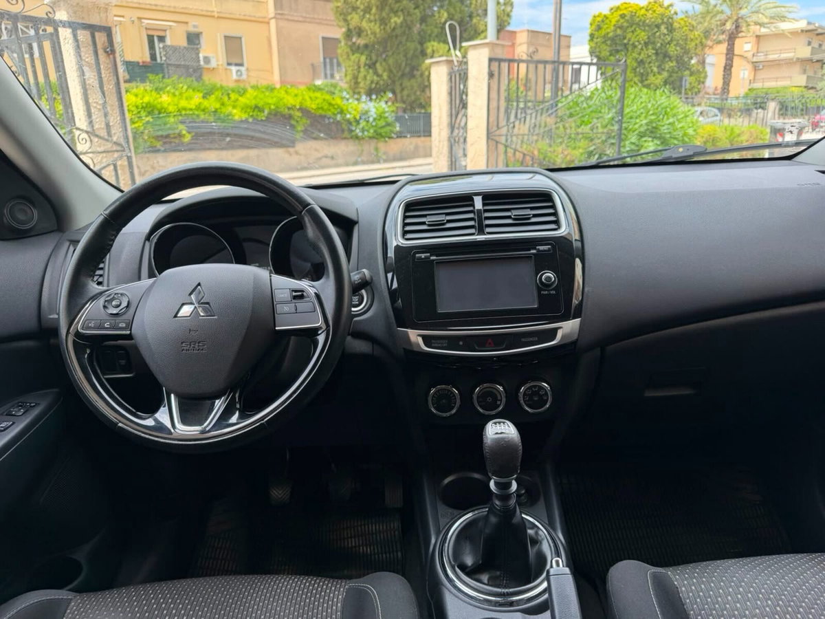 Mitsubishi ASX 1.6 DI-D 114 CV 2WD Intense (8)