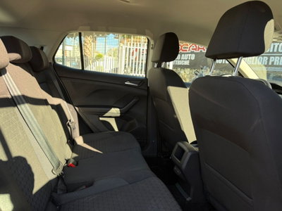 Volkswagen T-Cross 1.0 TSI Sport (10)