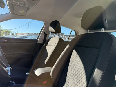 Volkswagen T-Cross 1.0 TSI Sport (16)