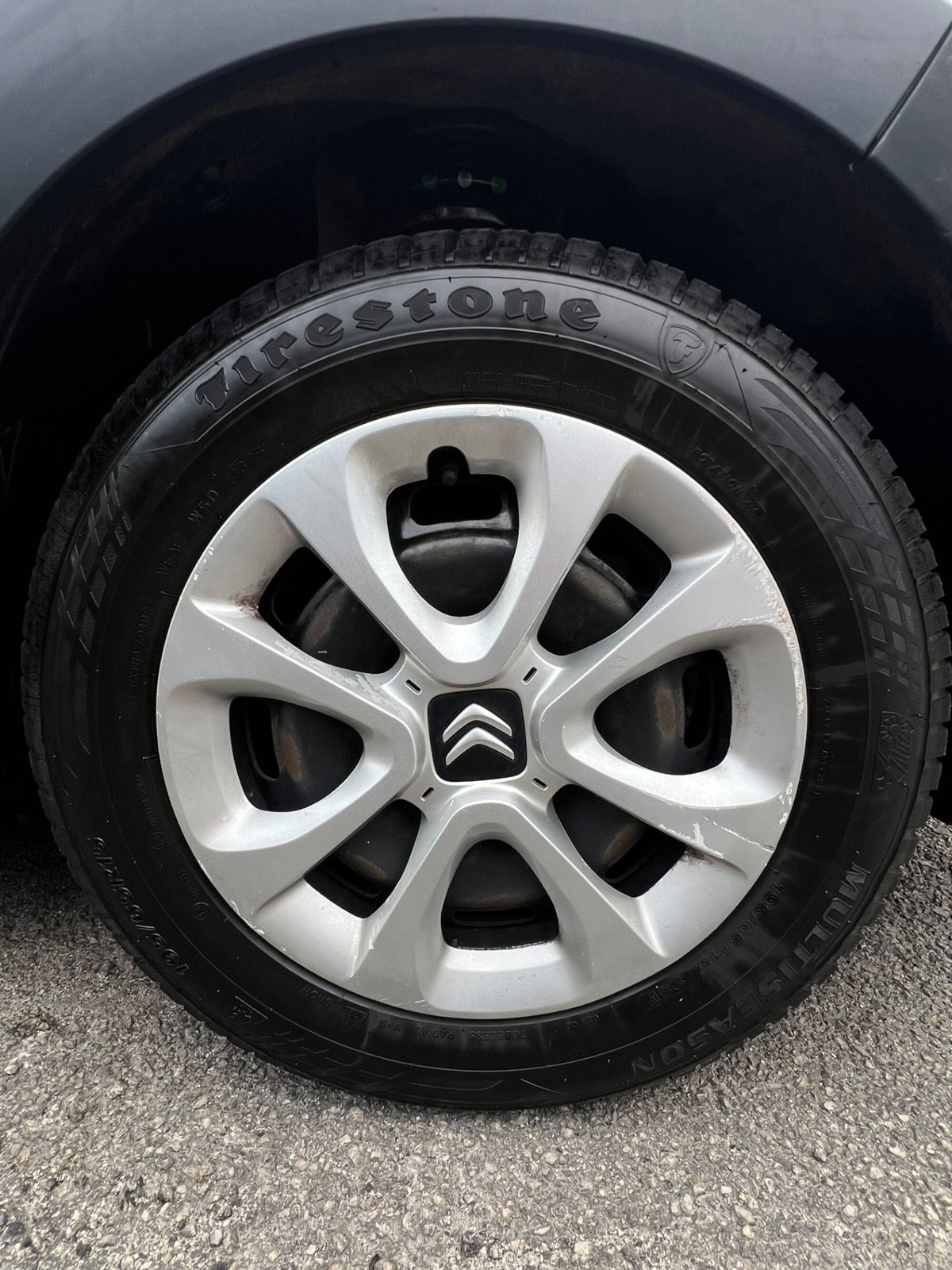 Citroen C3 PureTech 82 Shine (8)