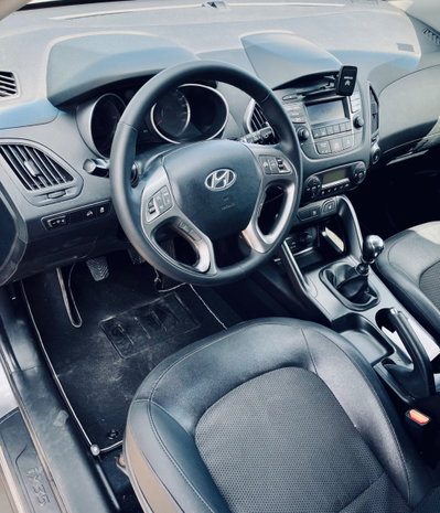 Hyundai ix35 1.7 CRDi 2WD Classic (10)