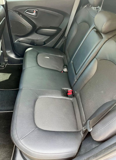 Hyundai ix35 1.7 CRDi 2WD Classic (12)
