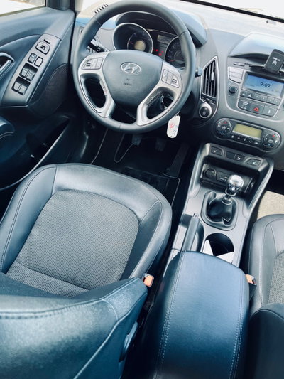 Hyundai ix35 1.7 CRDi 2WD Classic (8)