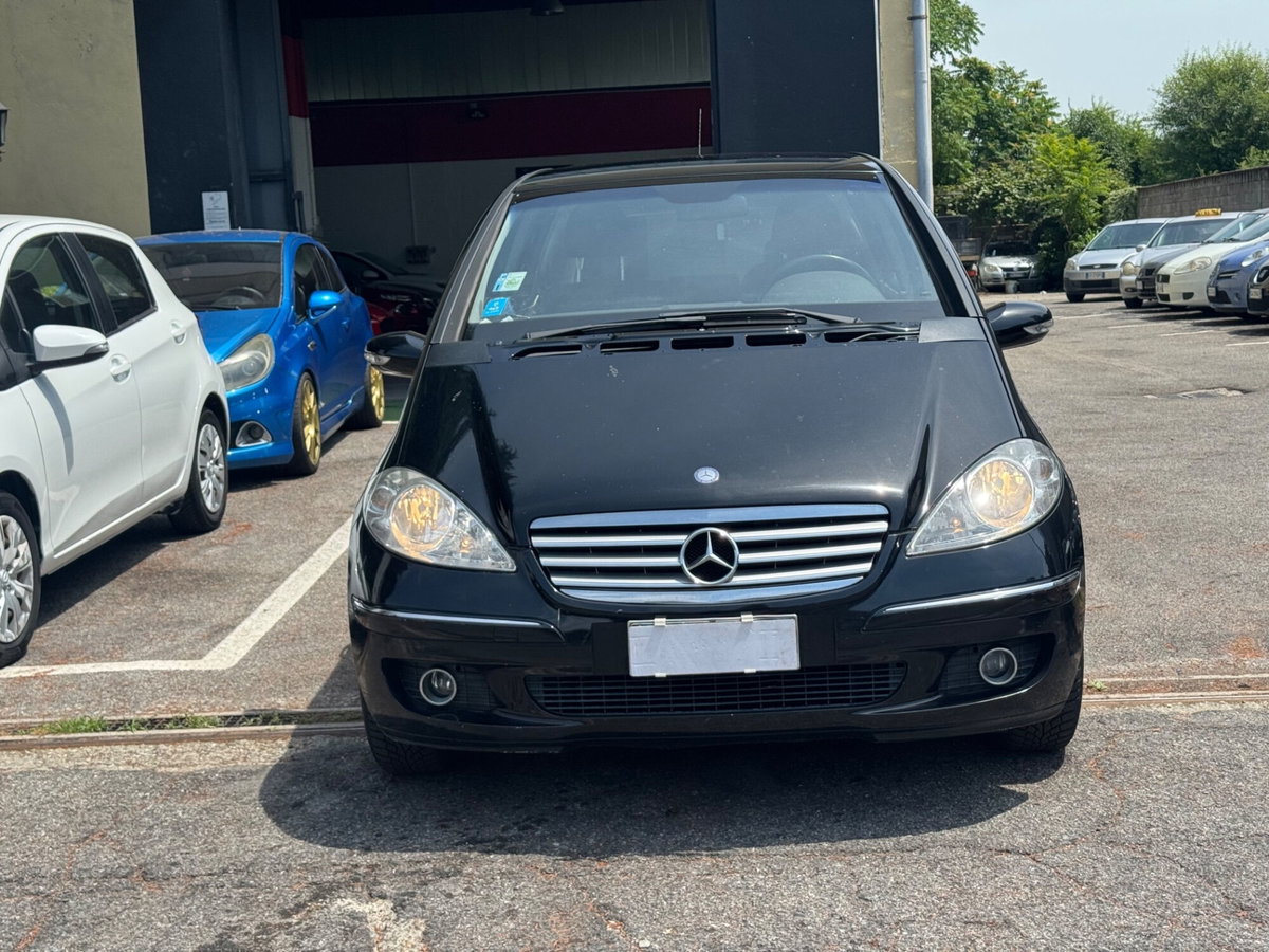Mercedes-Benz Classe A 150 Avantgarde (2)
