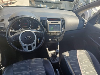 Kia Venga 1.4 CRDi 90 CV S&S High Tech (10)