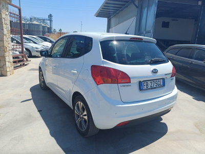 Kia Venga 1.4 CRDi 90 CV S&S High Tech (6)