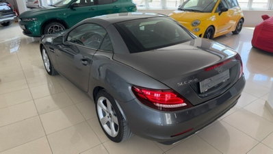 Mercedes-Benz SLC 200 Premium (16)
