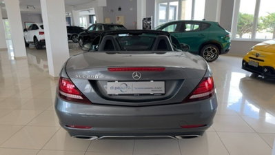 Mercedes-Benz SLC 200 Premium (5)