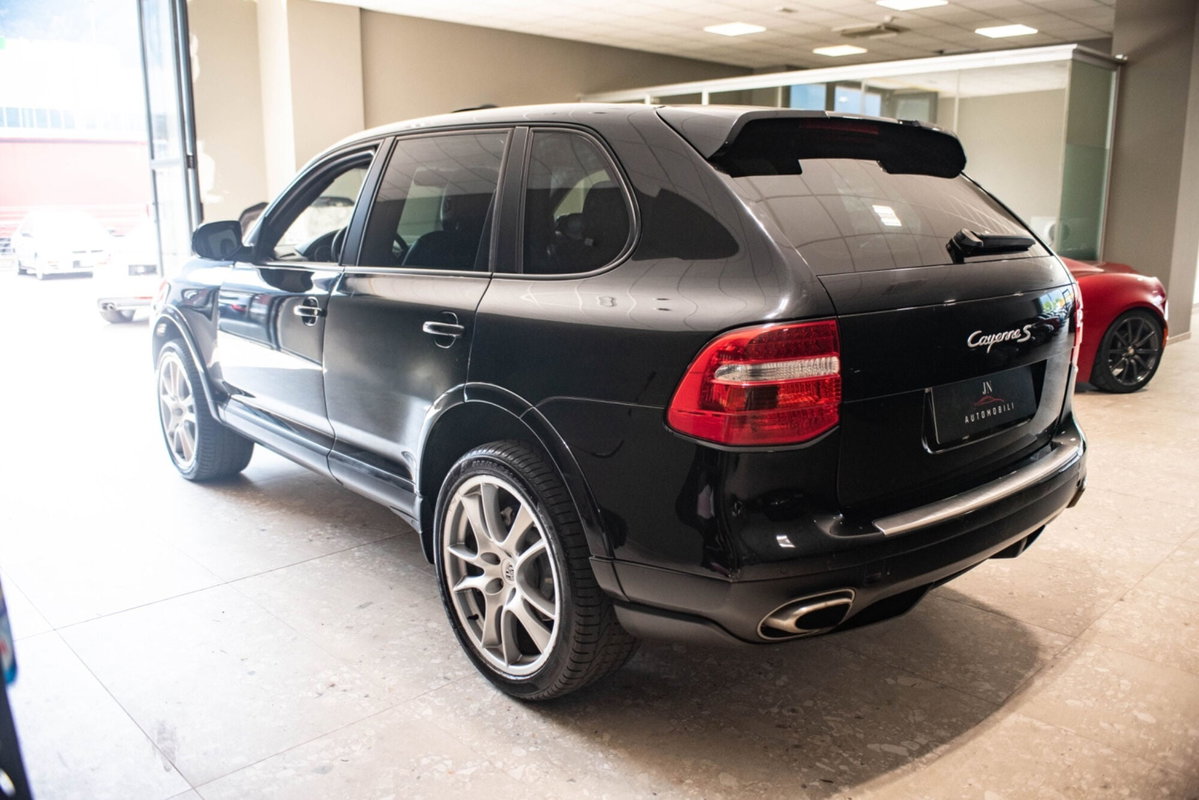 Porsche Cayenne 4.8 S (4)