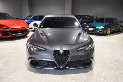 Alfa Romeo Giulia 2.9 T V6 Quadrifoglio (2)