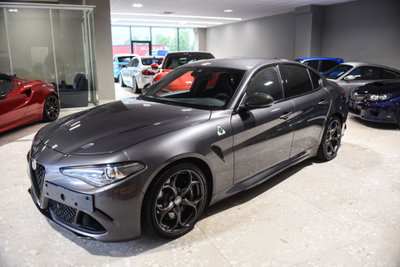 Alfa Romeo Giulia 2.9 T V6 Quadrifoglio (3)
