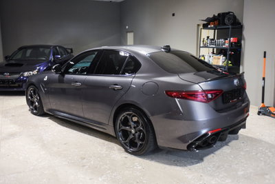 Alfa Romeo Giulia 2.9 T V6 Quadrifoglio (8)