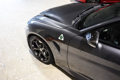 Alfa Romeo Giulia 2.9 T V6 Quadrifoglio (9)