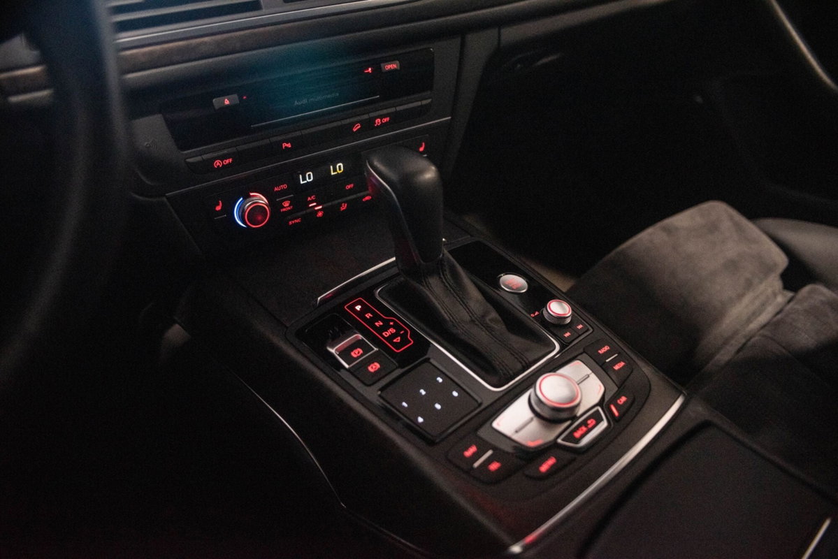 Audi A6 Allroad 3.0 TDI 218 CV S tronic (14)
