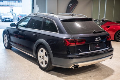 Audi A4 Allroad 3.0 TDI 218 CV S tronic Business (6)