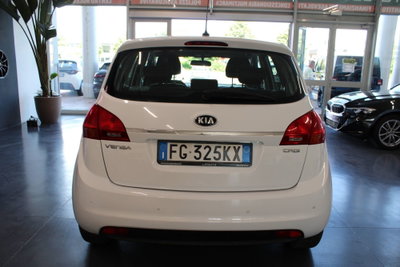 Kia Venga 1.4 CRDi 90CV Active (4)
