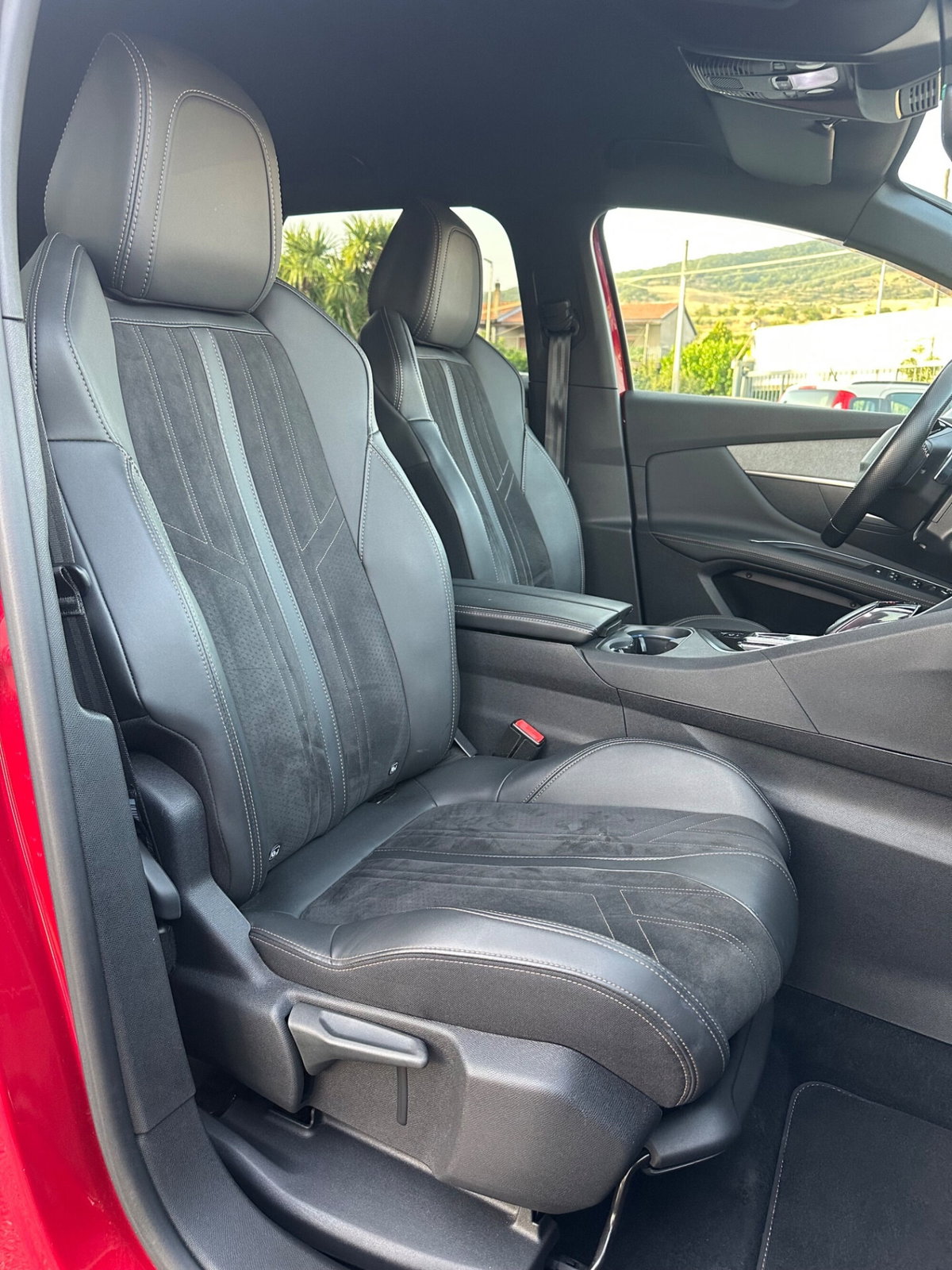 Peugeot 3008 BlueHDi 130 S&S GT (10)