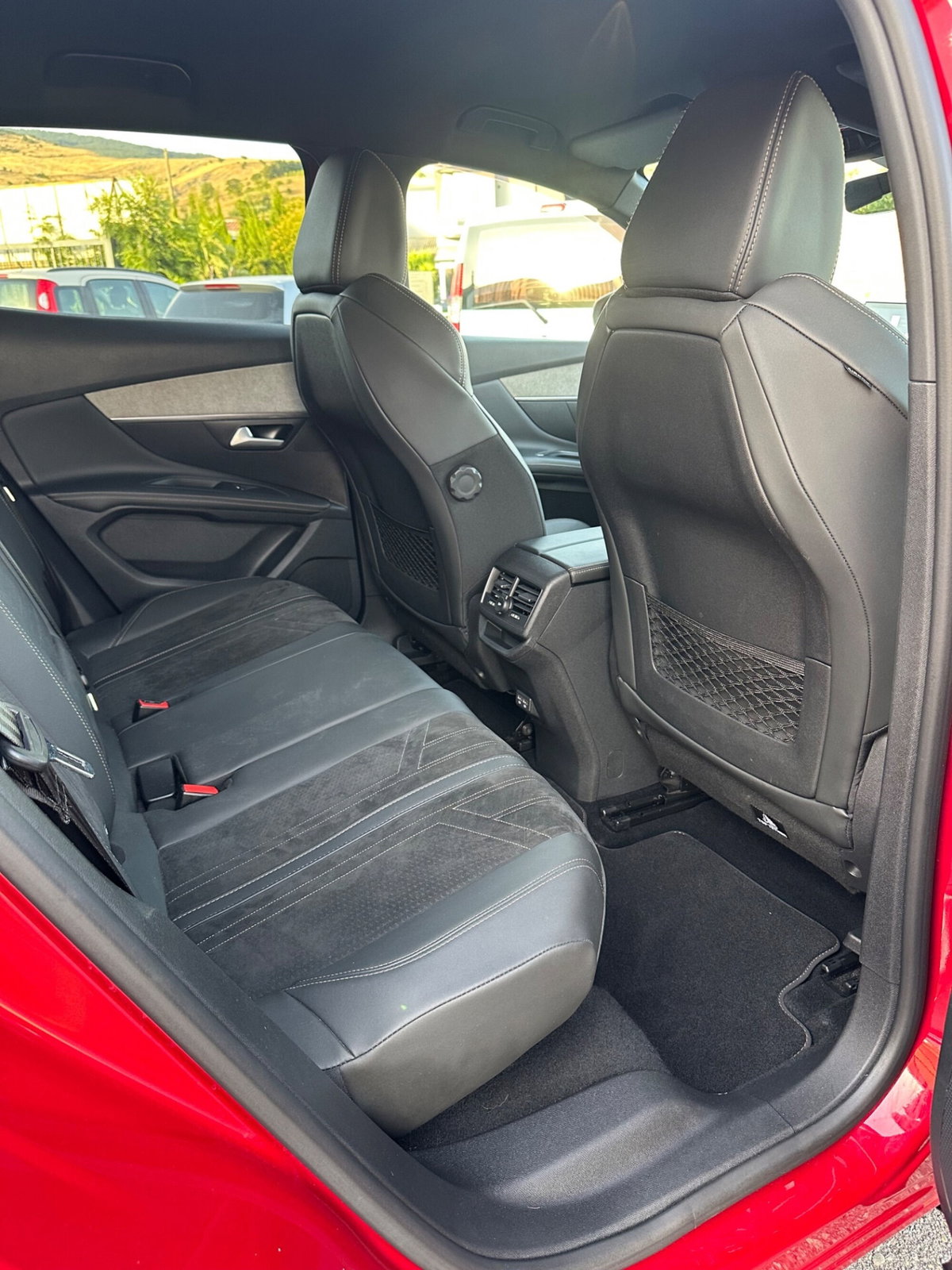 Peugeot 3008 BlueHDi 130 S&S GT (11)
