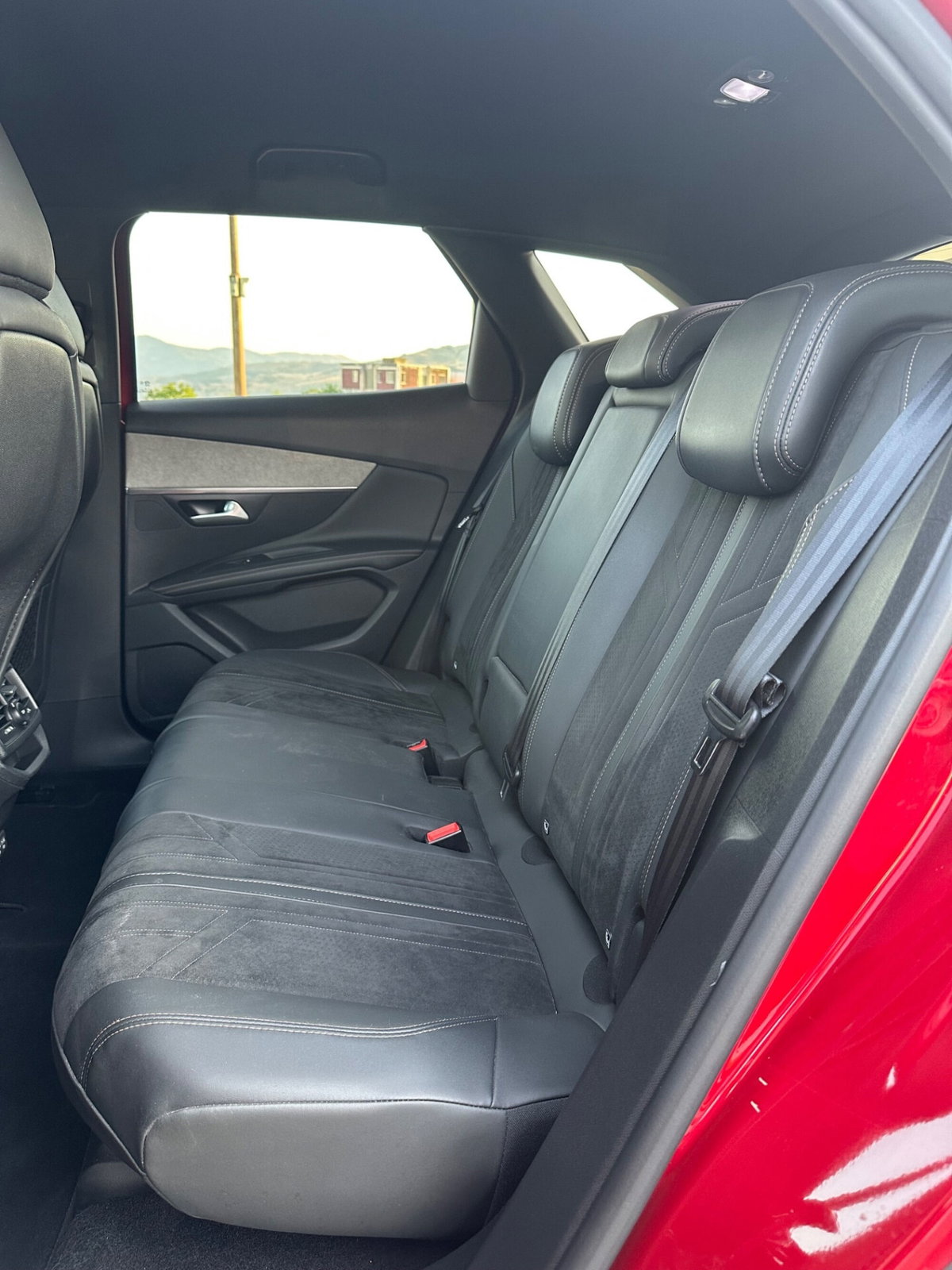 Peugeot 3008 BlueHDi 130 S&S GT (12)