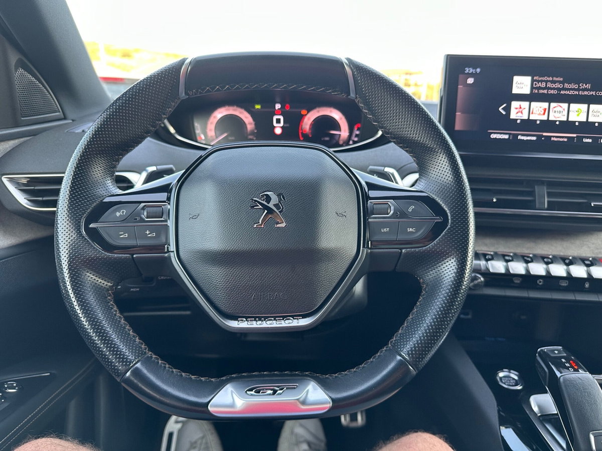 Peugeot 3008 BlueHDi 130 S&S GT (16)