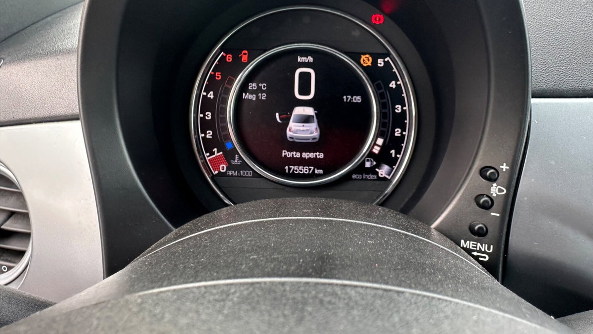 Fiat 500 1.3 Multijet 95 CV S (8)