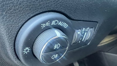 Jeep Compass 1.6 Multijet II 2WD Limited (17)