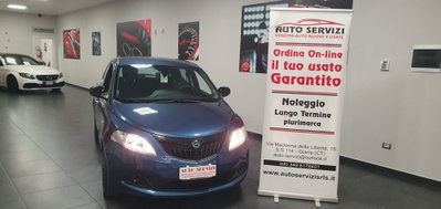 Lancia Ypsilon 1.0 FireFly 5 porte S&S Hybrid Ecochic Silver (10)