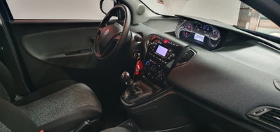 Lancia Ypsilon 1.0 FireFly 5 porte S&S Hybrid Ecochic Silver (12)