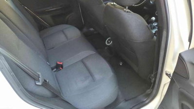 Alfa Romeo Giulietta 2.0 JTDm-2 Distinctive 170cv (11)