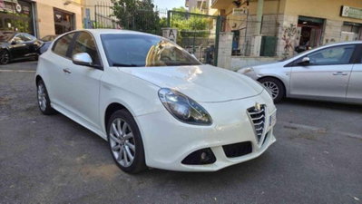 Alfa Romeo Giulietta 2.0 JTDm-2 Distinctive 170cv (3)
