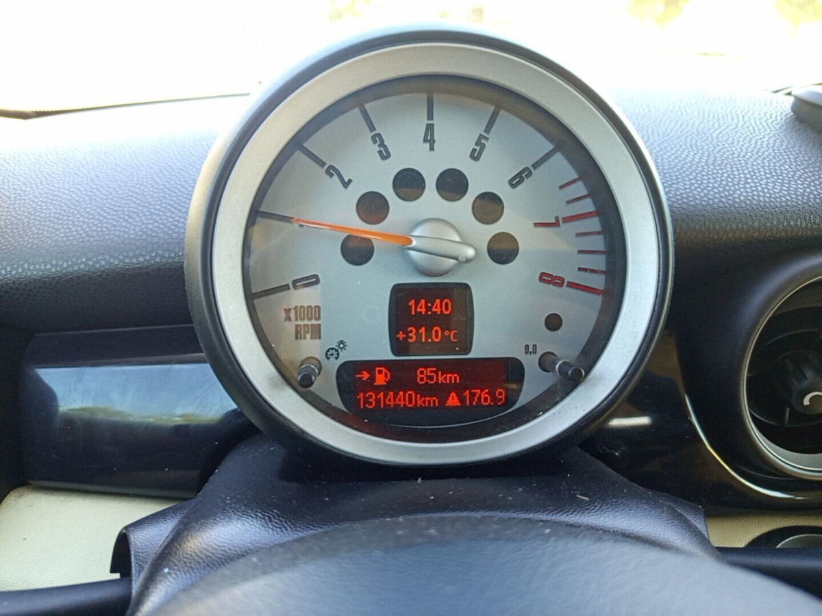 MINI Mini 1.6 16V Cooper Chili (15)