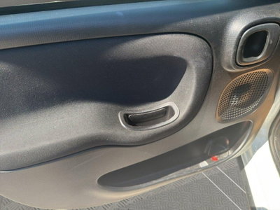 Fiat Panda 1.3 MJT 95 CV S&S 4x4 (15)