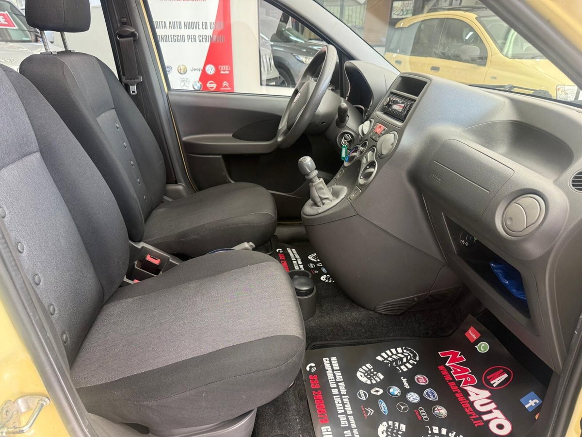 Fiat Panda 1.2 Dynamic (17)