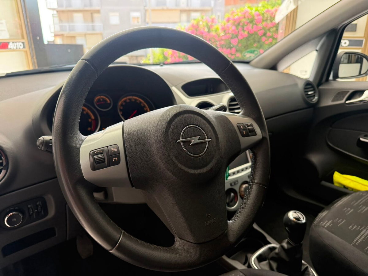 Opel Corsa 1.3 CDTI 95CV F.AP. 5 porte Edition (11)