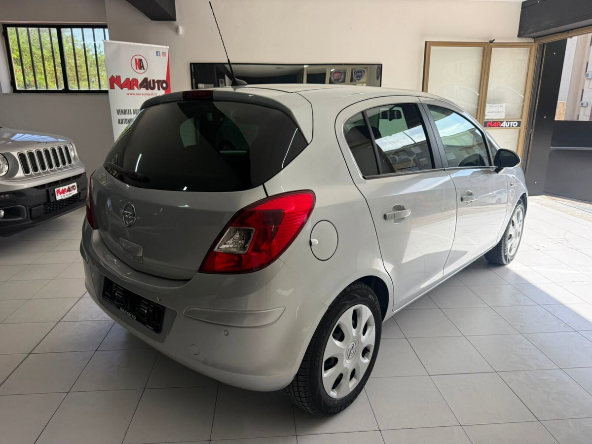 Opel Corsa 1.3 CDTI 95CV F.AP. 5 porte Edition (3)