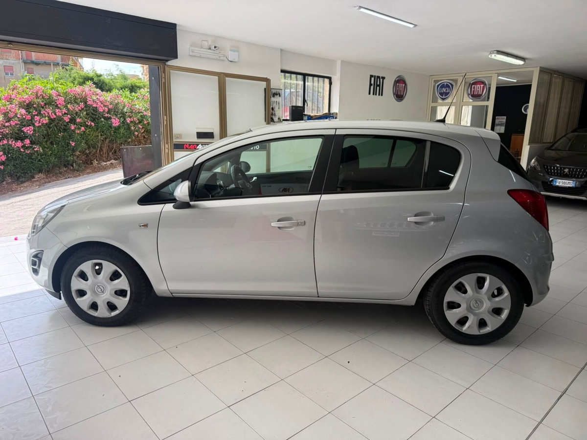 Opel Corsa 1.3 CDTI 95CV F.AP. 5 porte Edition (6)