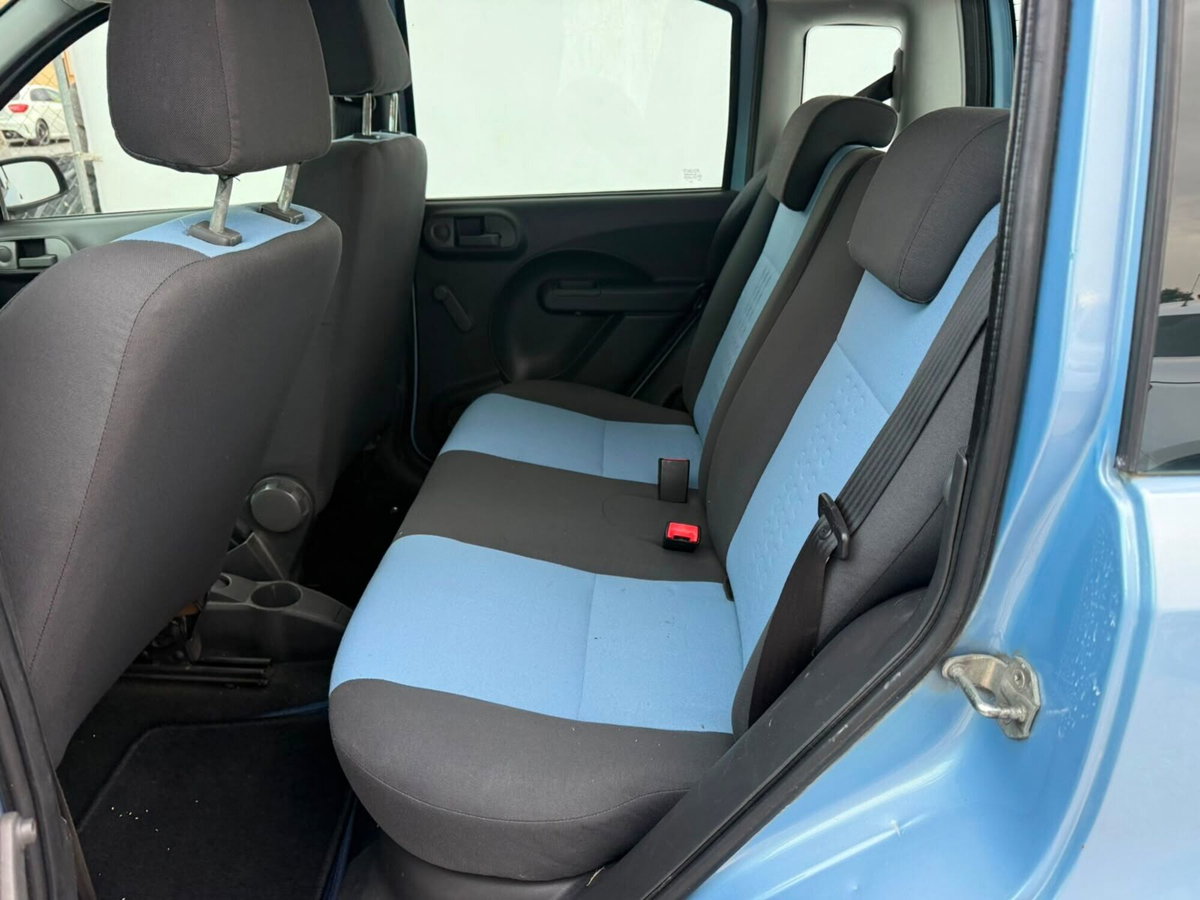 Fiat Panda 1.2 Dynamic (11)
