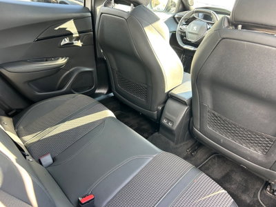 Peugeot 2008 PureTech 130 S&S GT (13)
