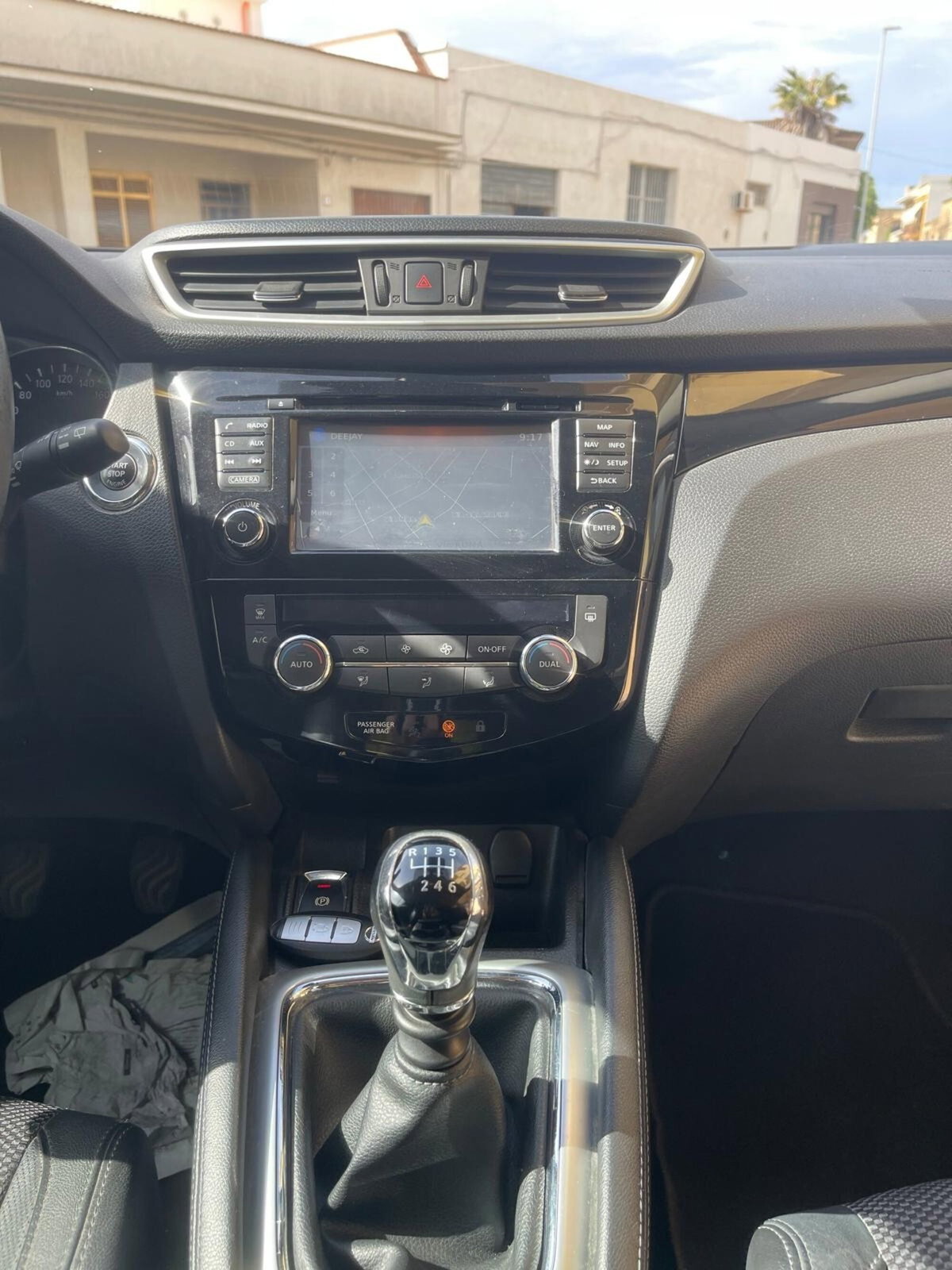 Nissan Qashqai 1.6 dCi 2WD Tekna (13)
